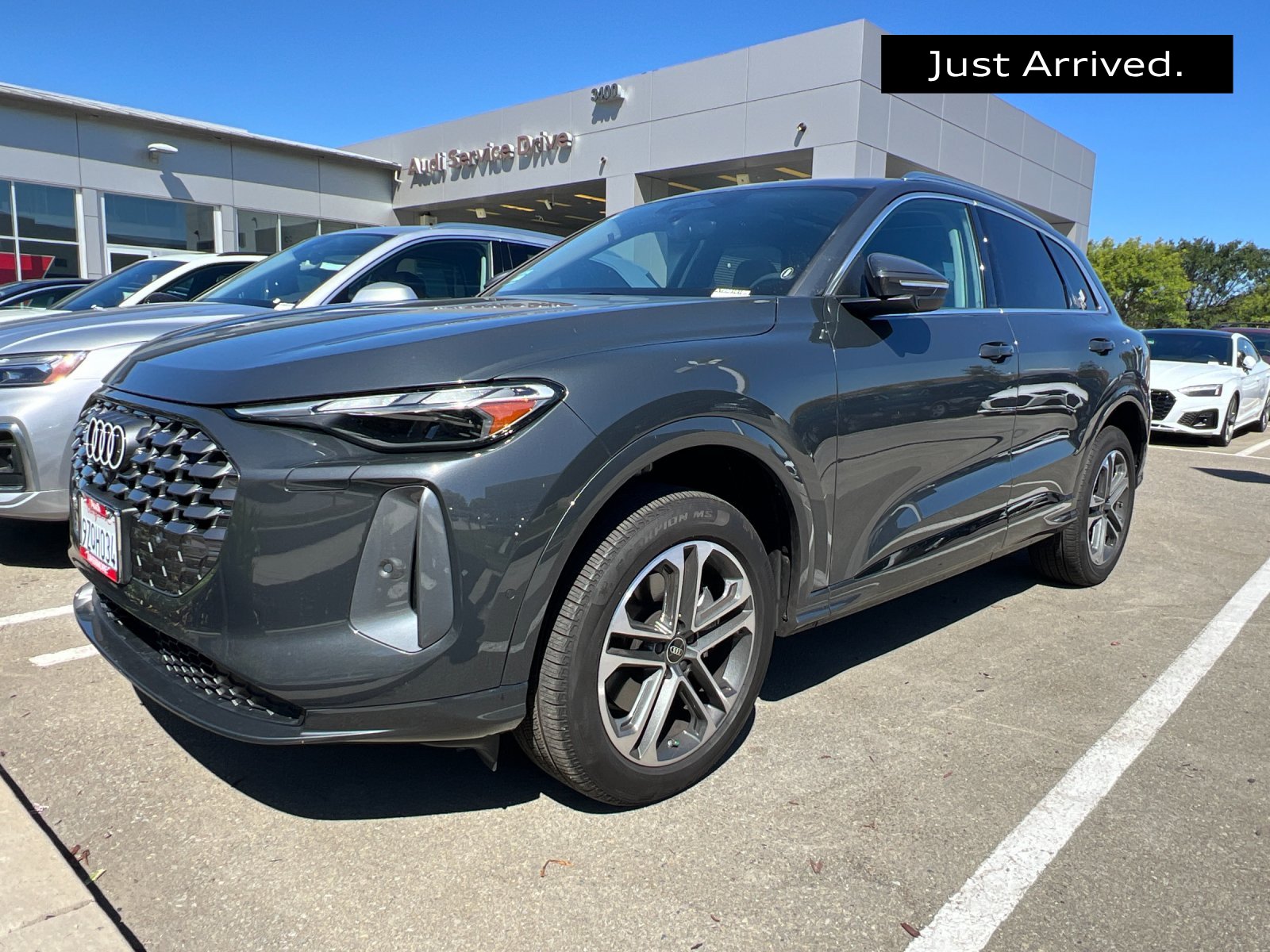 2026 Audi Q5 2.0T Premium — photo 1 of 3