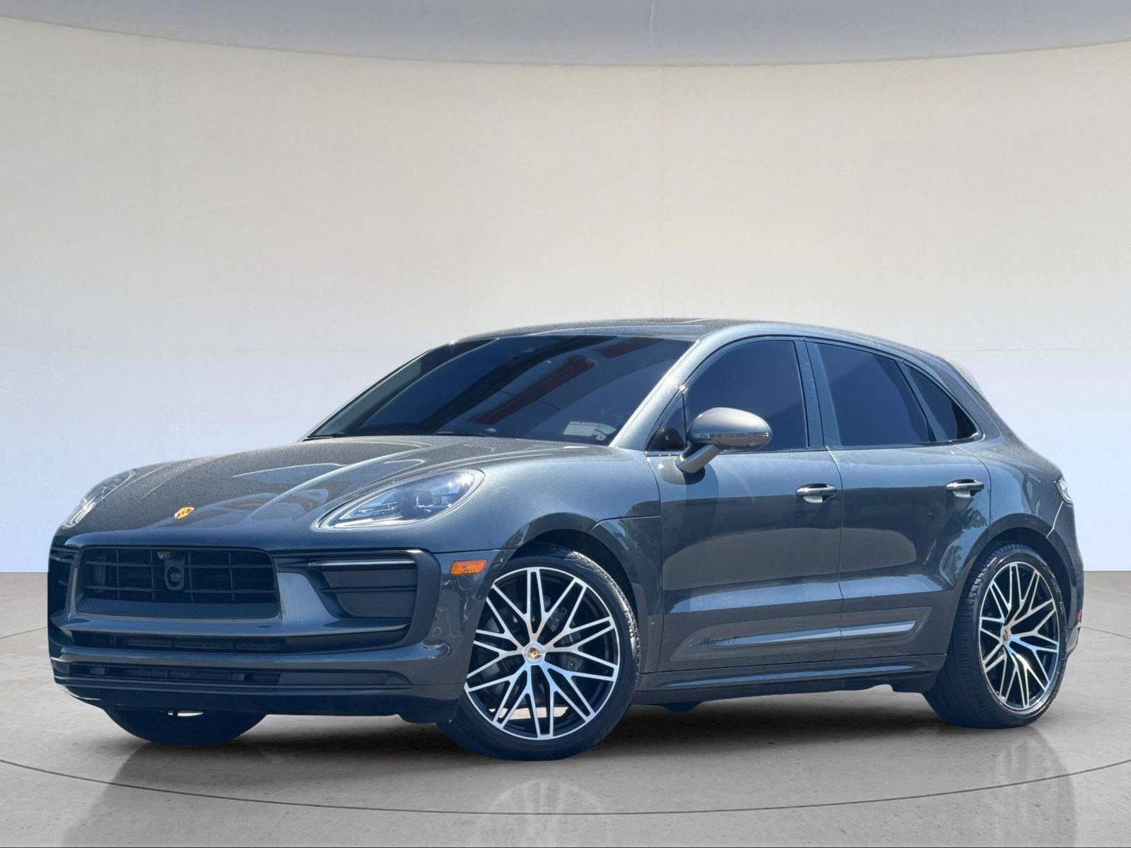2023 Porsche Macan T — foto completa 2 de 29