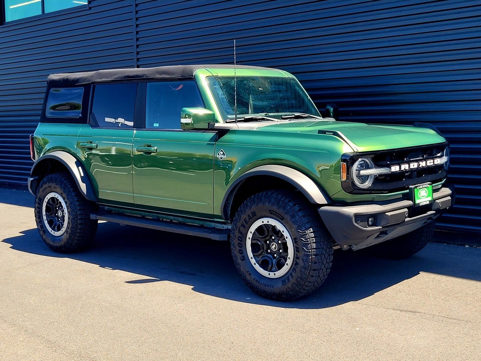 2022 Ford Bronco Outer Banks — full photo 9 of 45