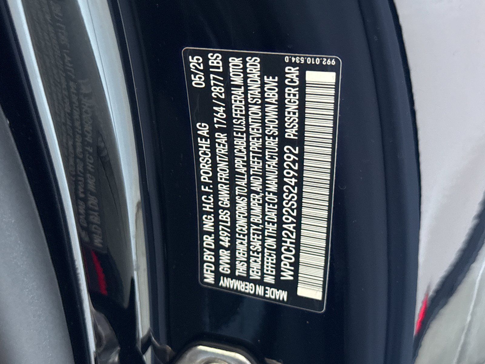 2025 Porsche 911 Carrera S — full photo 29 of 29