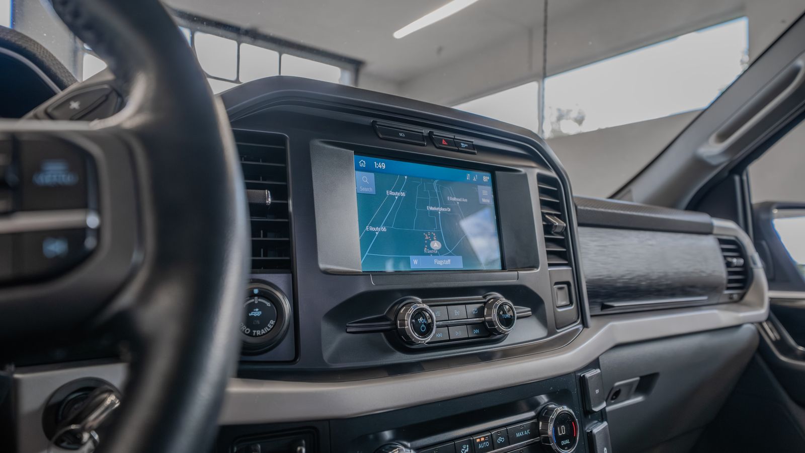 2021 Ford F-150 XLT — foto completa 34 de 35