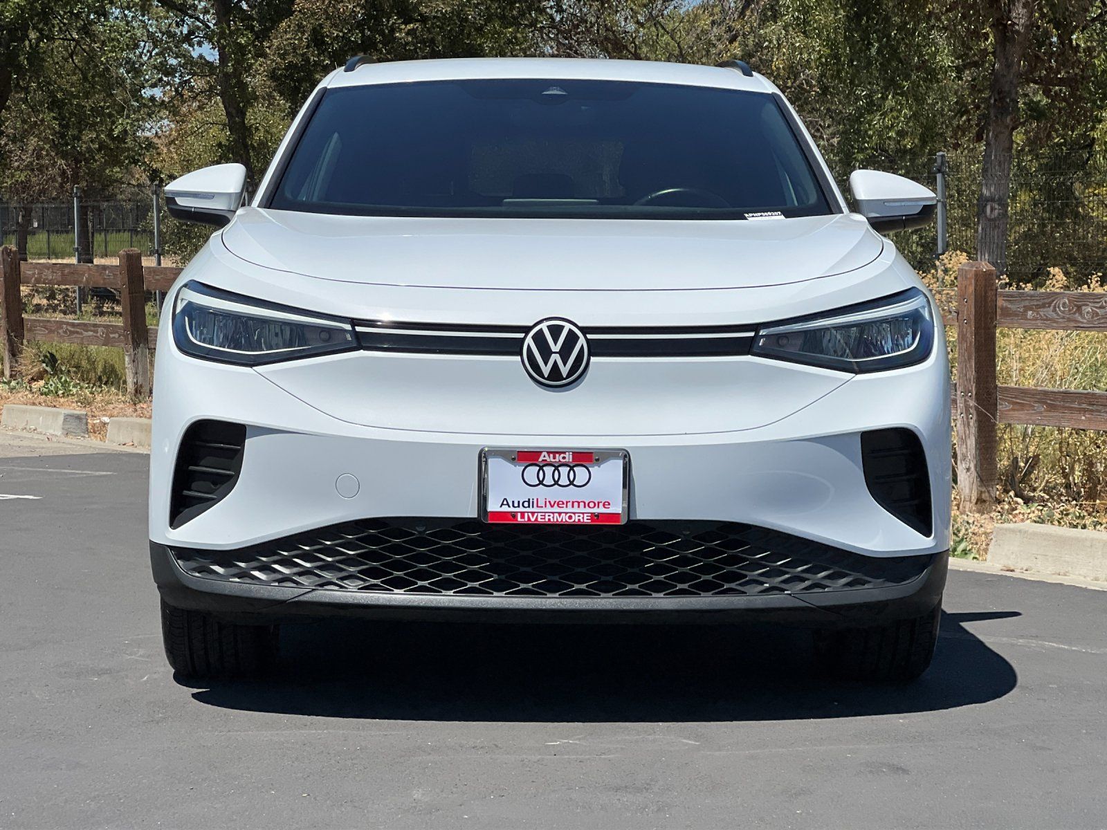 2022 Volkswagen ID.4 Pro — foto completa 9 de 28