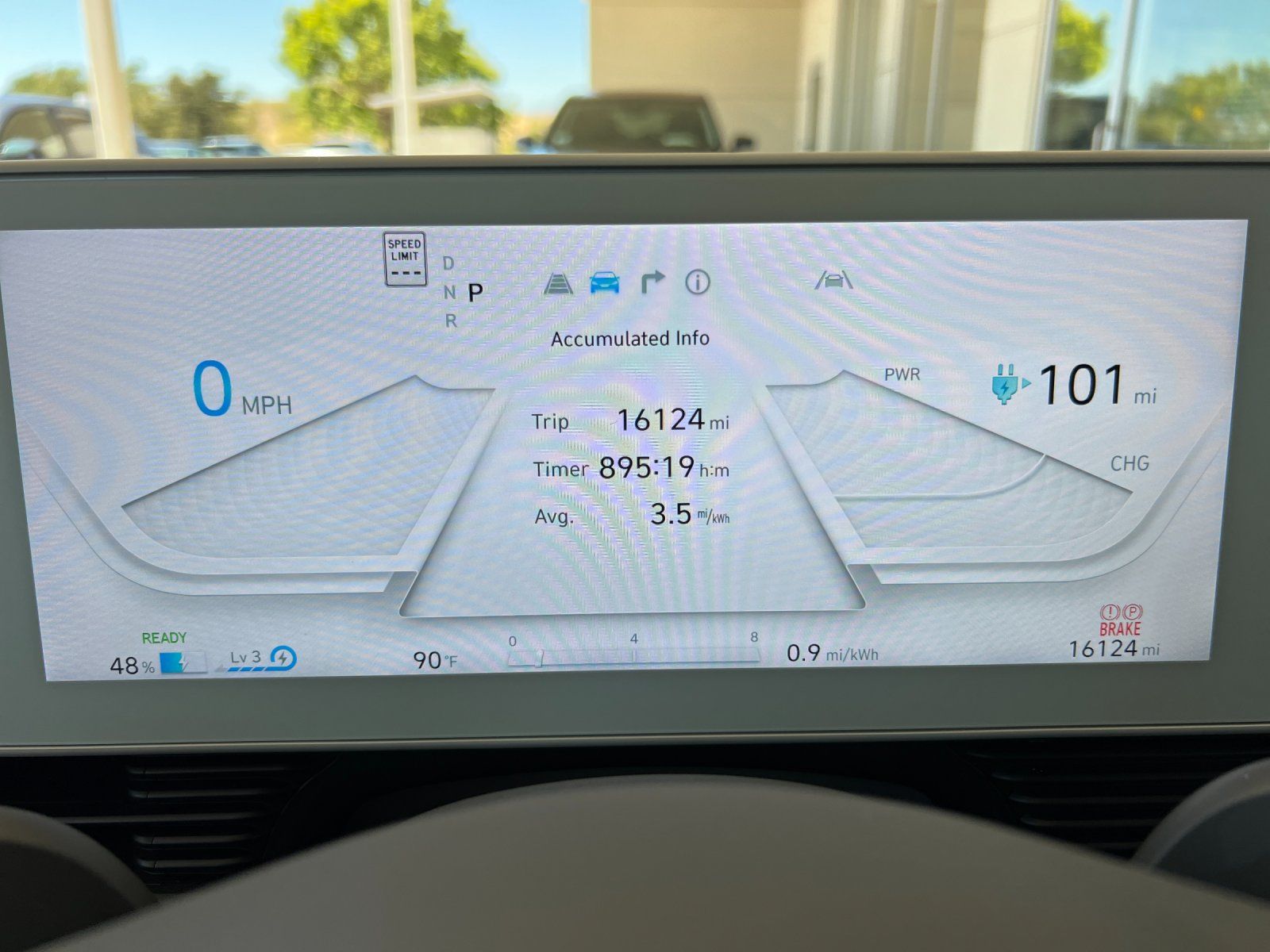 2024 Hyundai IONIQ 5 SEL — full photo 25 of 29