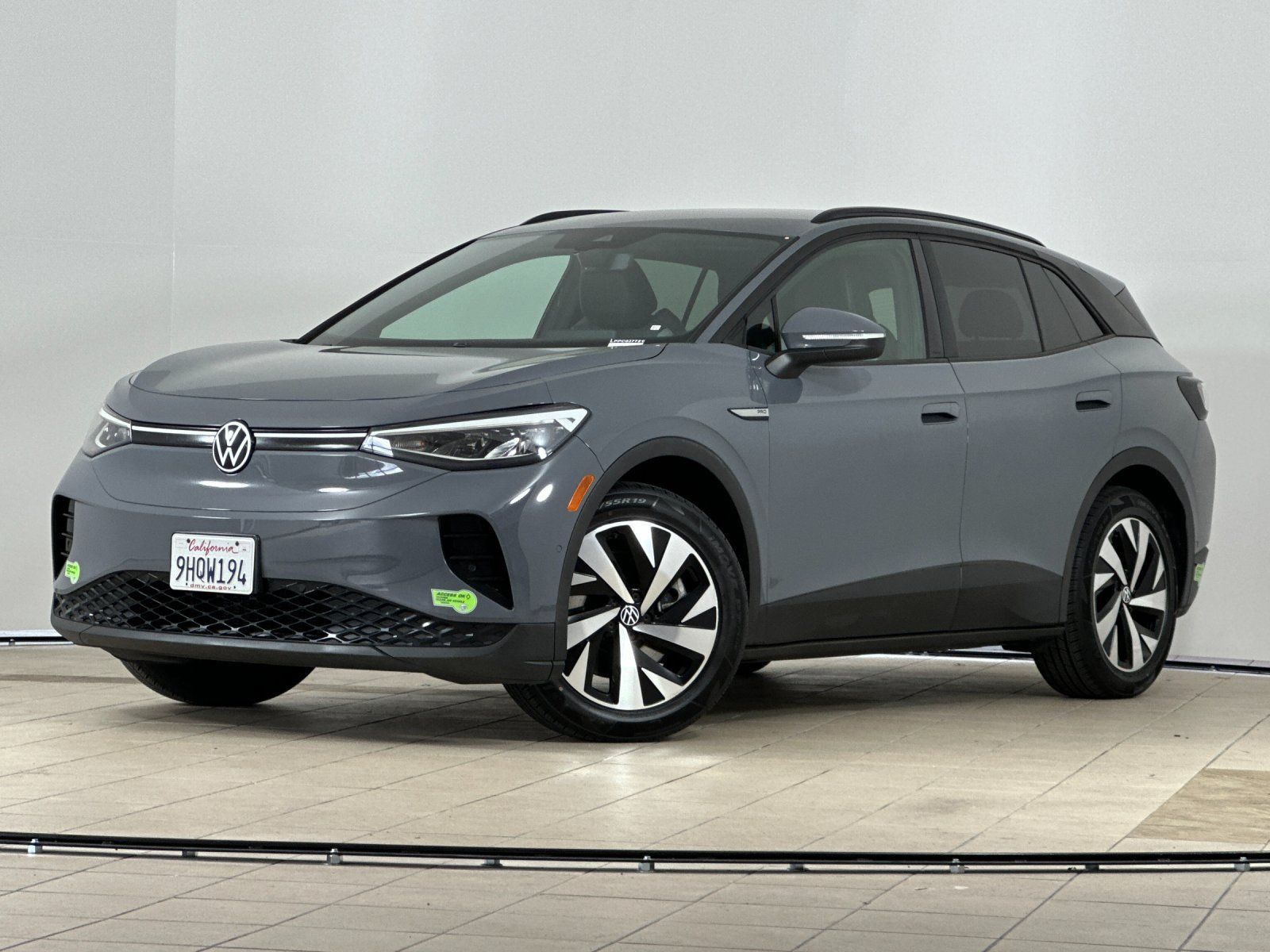 2023 Volkswagen ID.4 Pro — foto completa 1 de 28