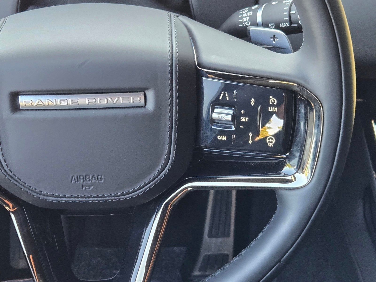 2025 Land Rover Range Rover Sport Autobiography — foto completa 16 de 45