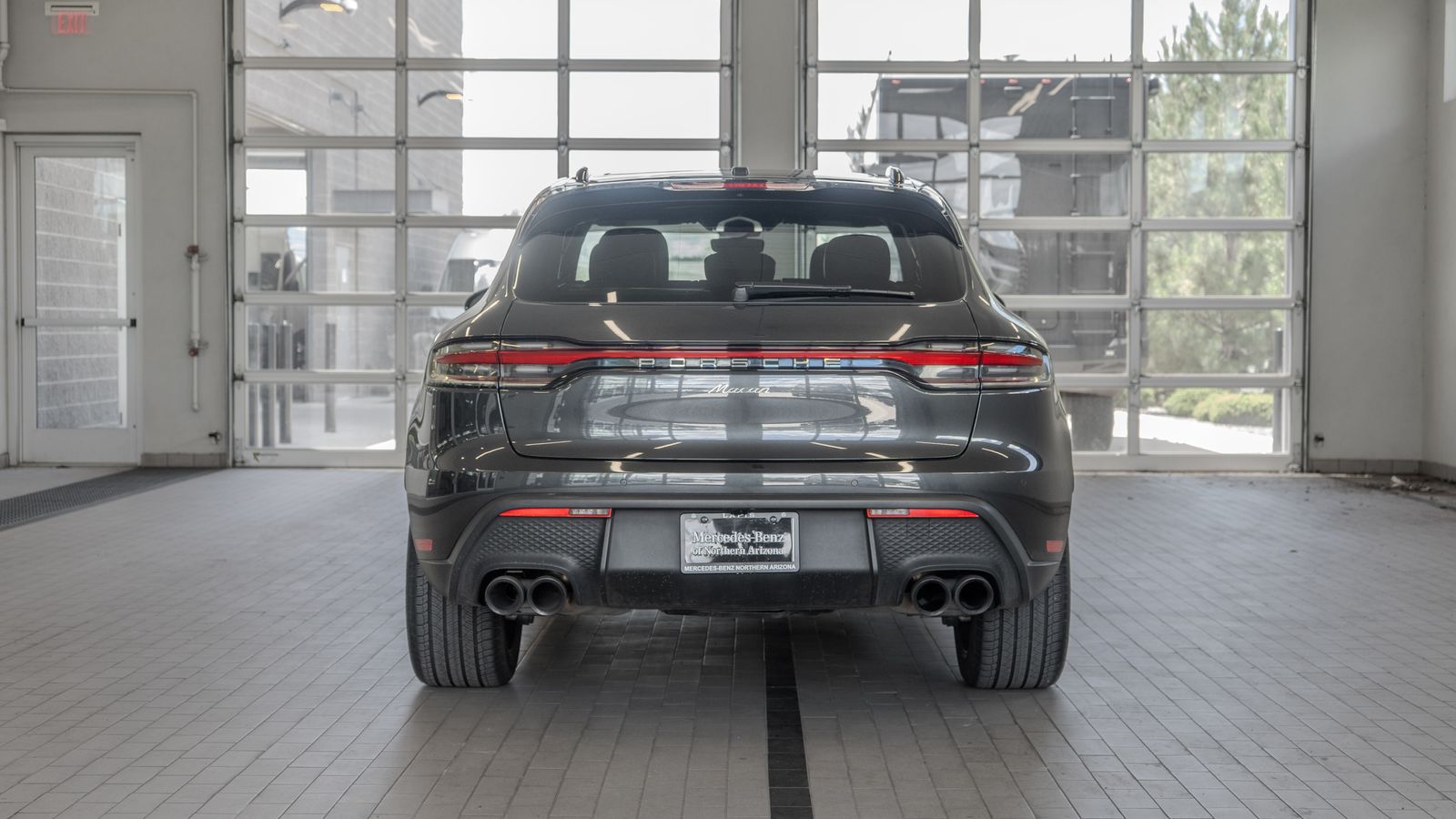 2023 Porsche Macan Base — foto completa 14 de 35