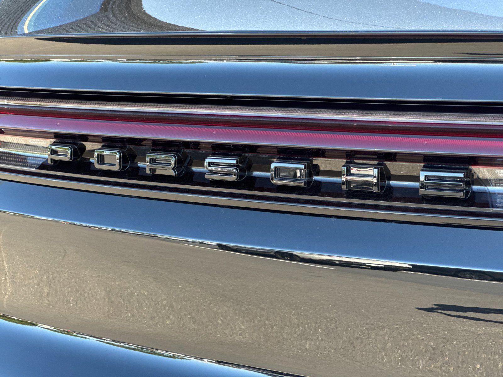 2026 Porsche Cayenne Coupe Base — full photo 28 of 29
