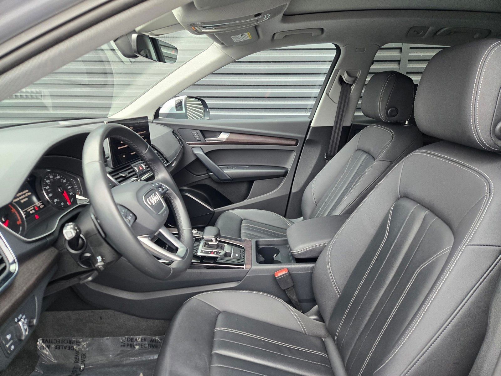 2023 Audi Q5 45 S line Premium — full photo 27 of 45