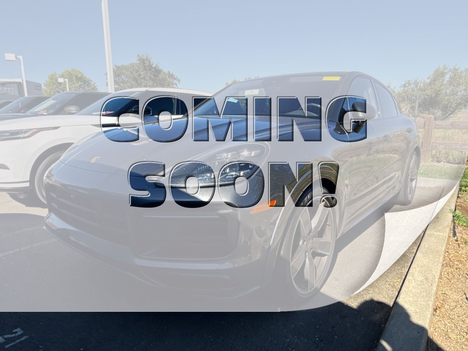 2021 Porsche Cayenne Coupe GTS — full photo 1 of 3