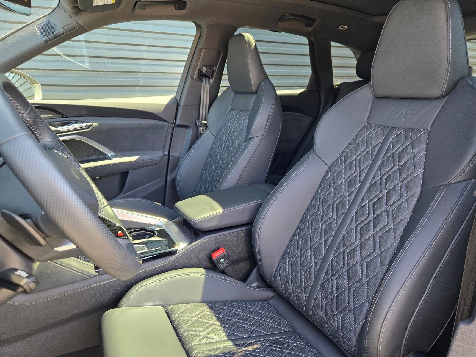 2025 Audi SQ5 3.0T Premium Plus — full photo 19 of 45