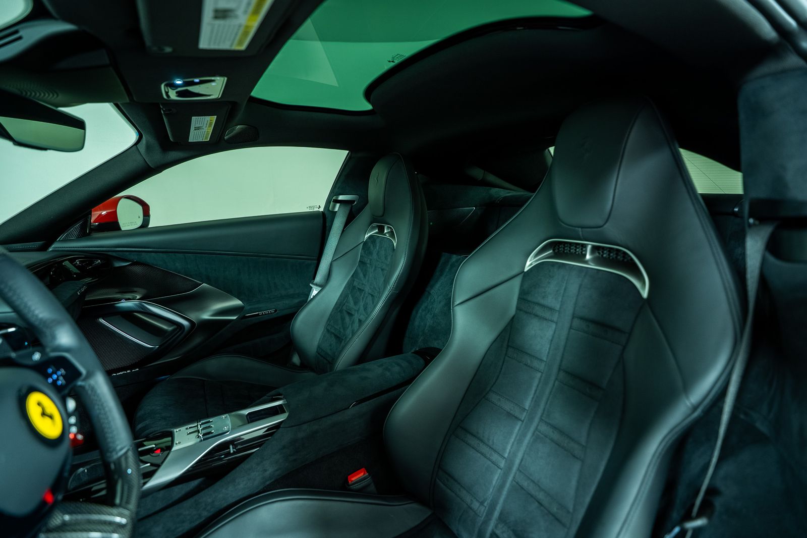 2025 Ferrari 12Cilindri — full photo 42 of 51