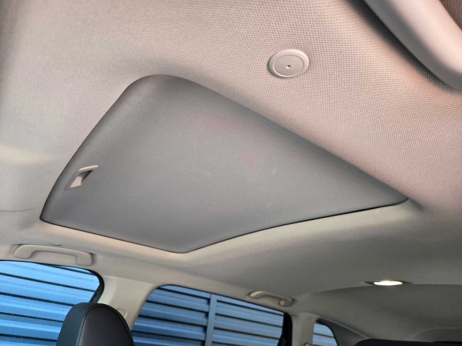 2025 Honda CR-V EX-L — full photo 21 of 28