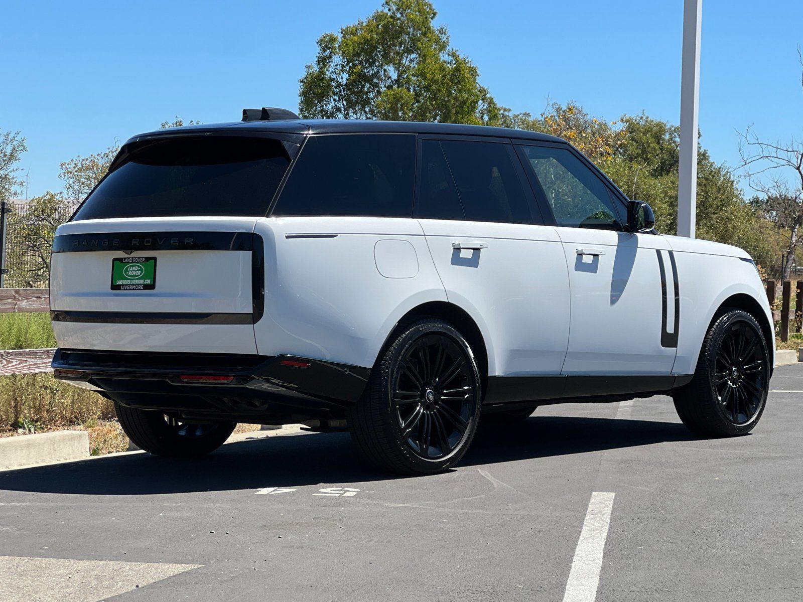 2024 Land Rover Range Rover SE — foto completa 6 de 29
