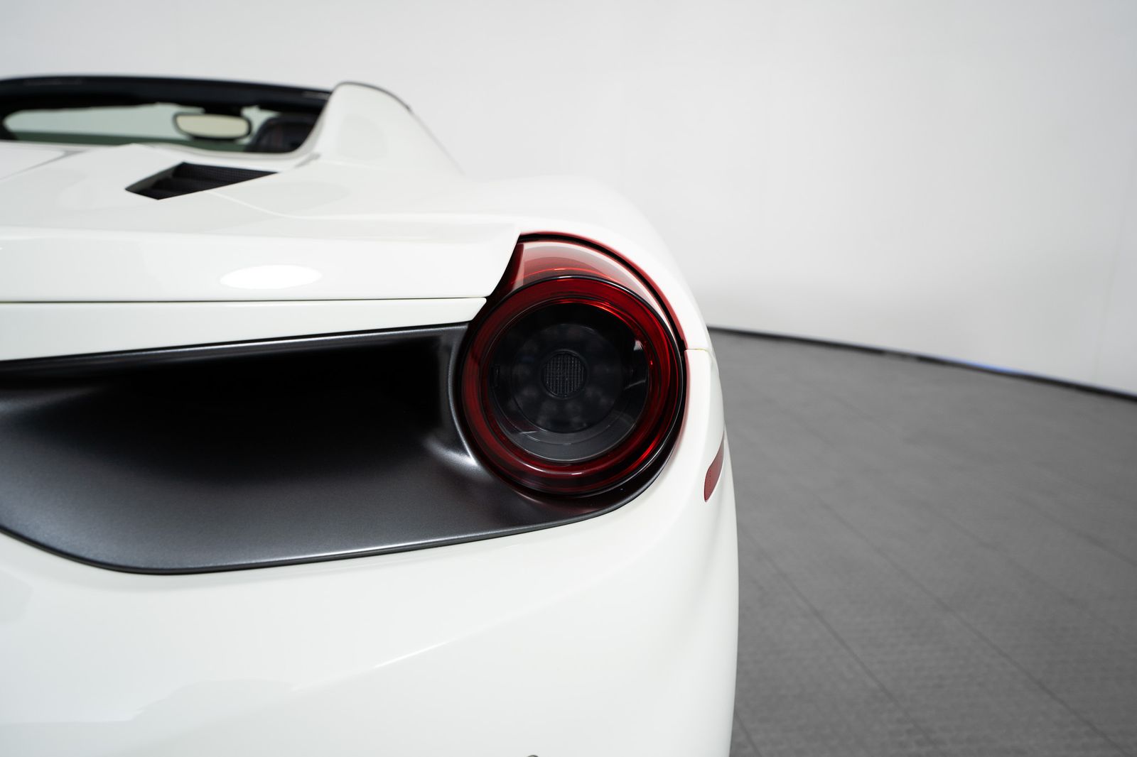 2019 Ferrari 488 Spider — foto completa 12 de 41