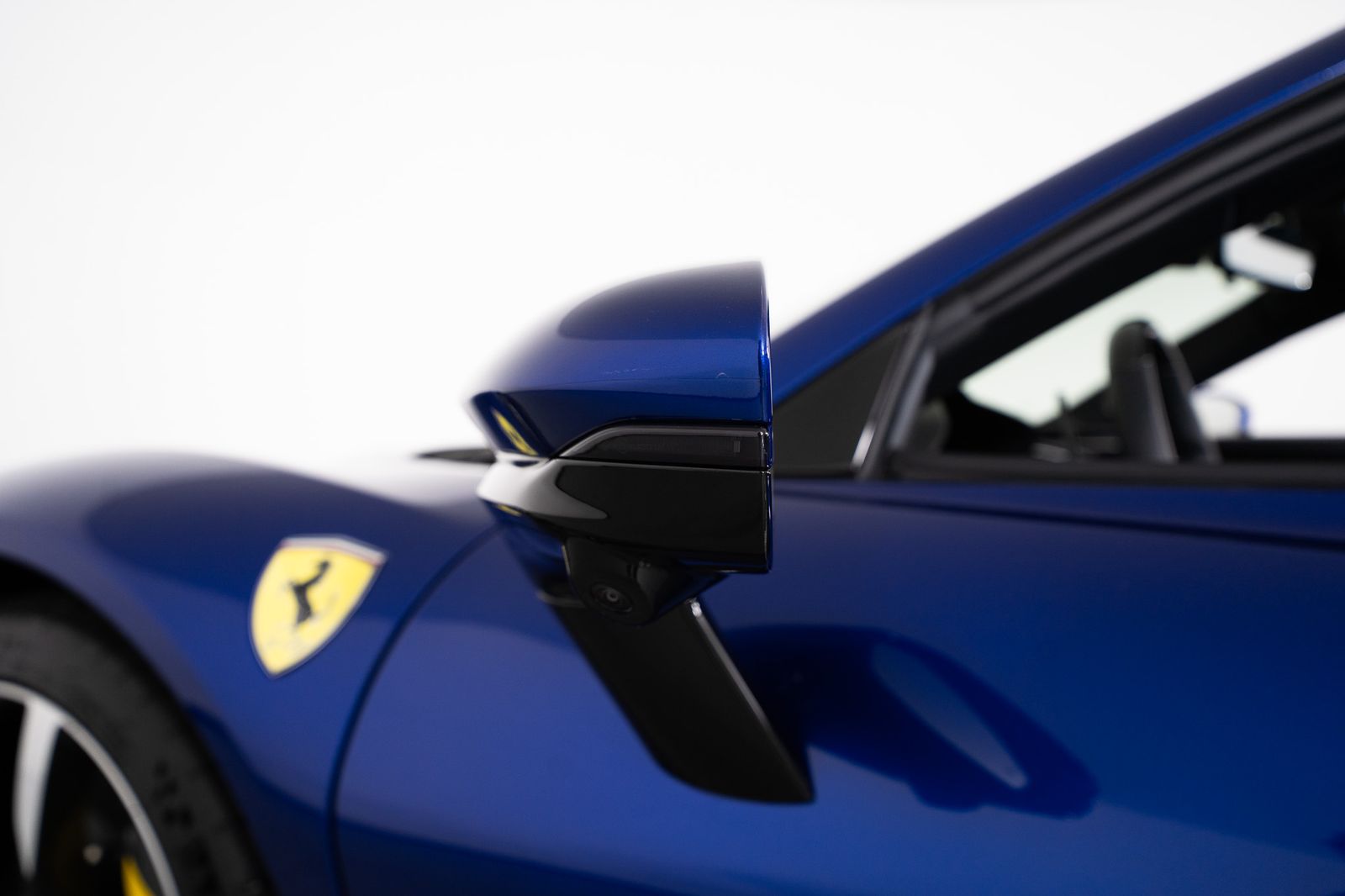 2025 Ferrari SF90 Spider — foto completa 12 de 67