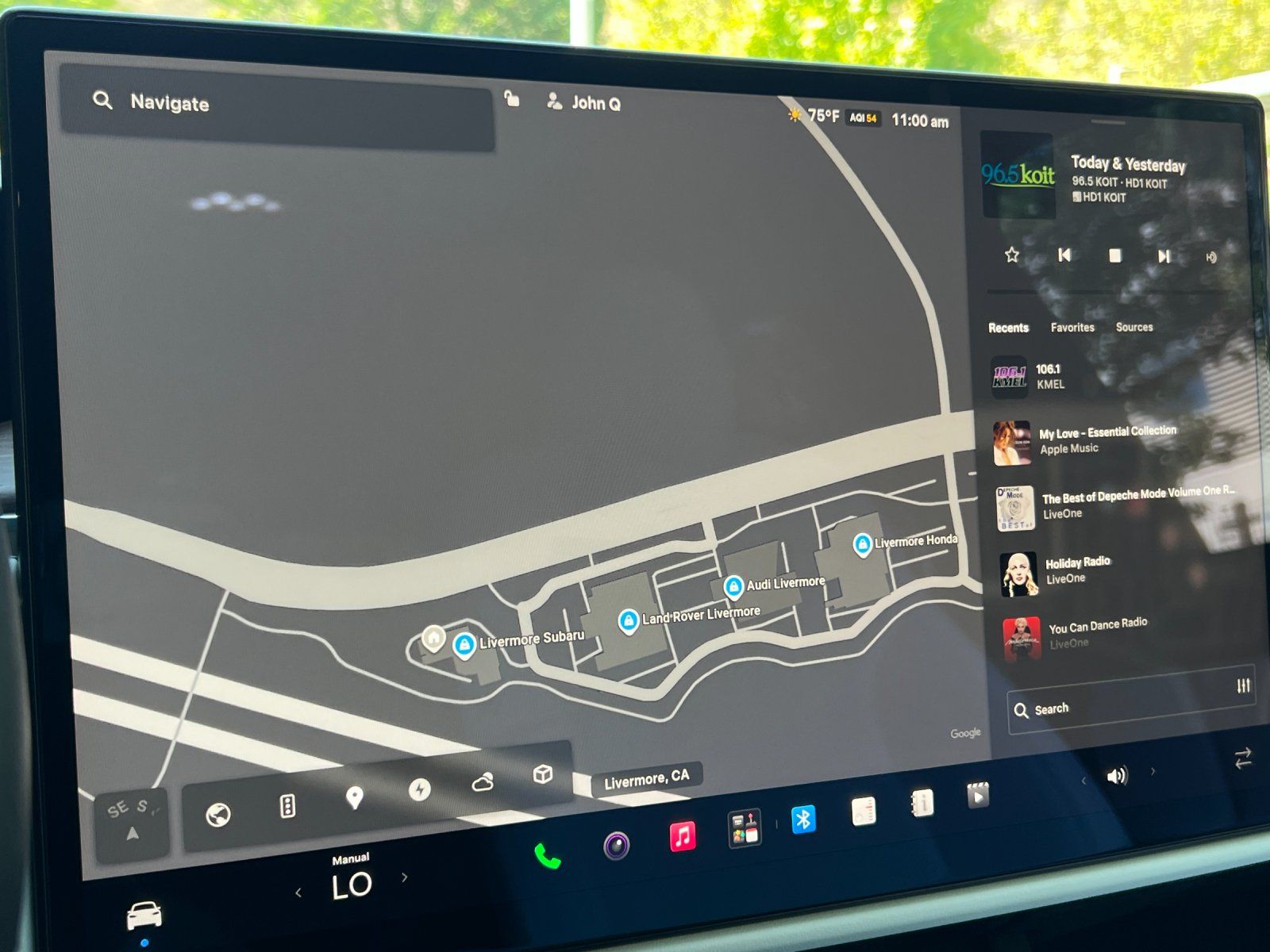 2023 Tesla Model X — foto completa 19 de 28
