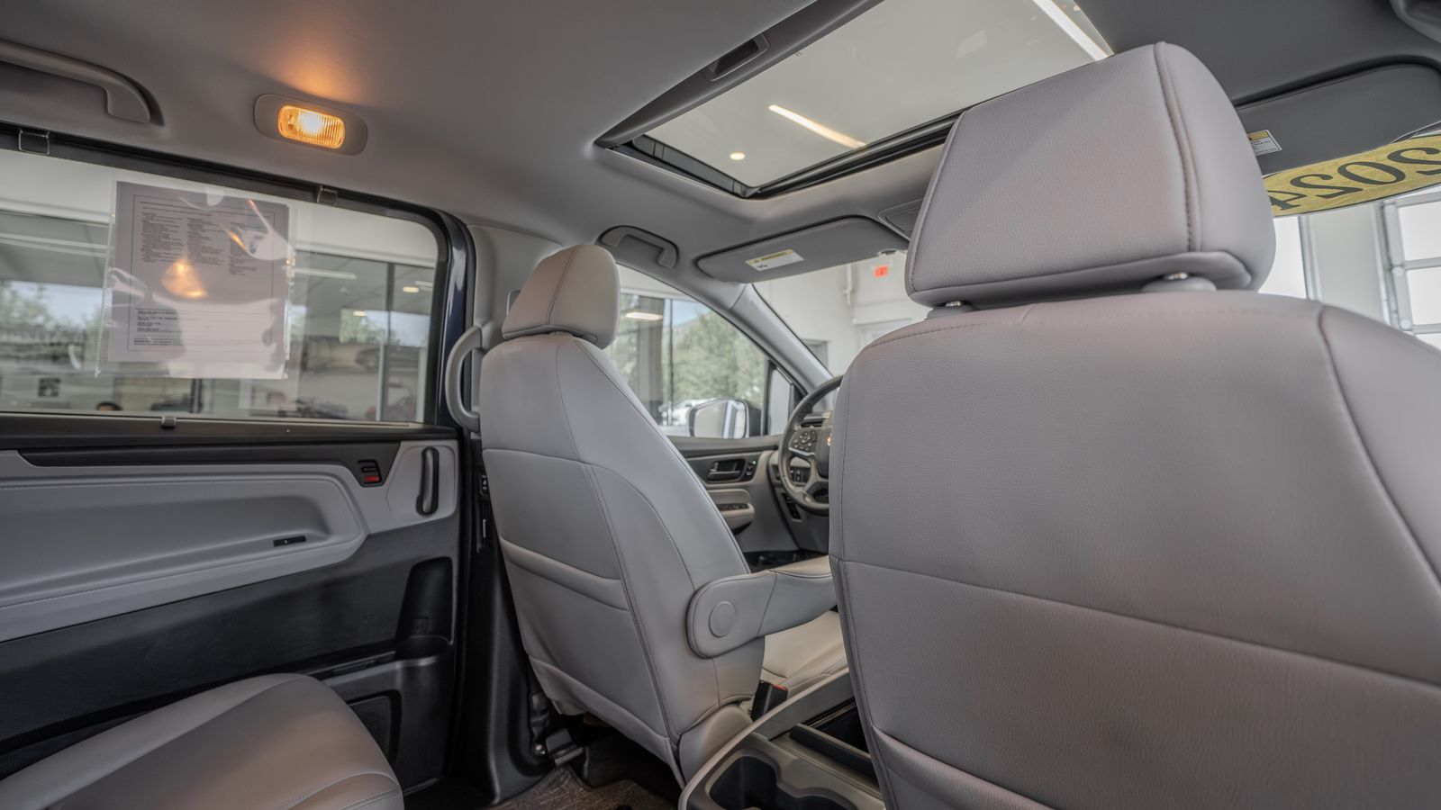 2024 Honda Odyssey EX-L — foto completa 27 de 34