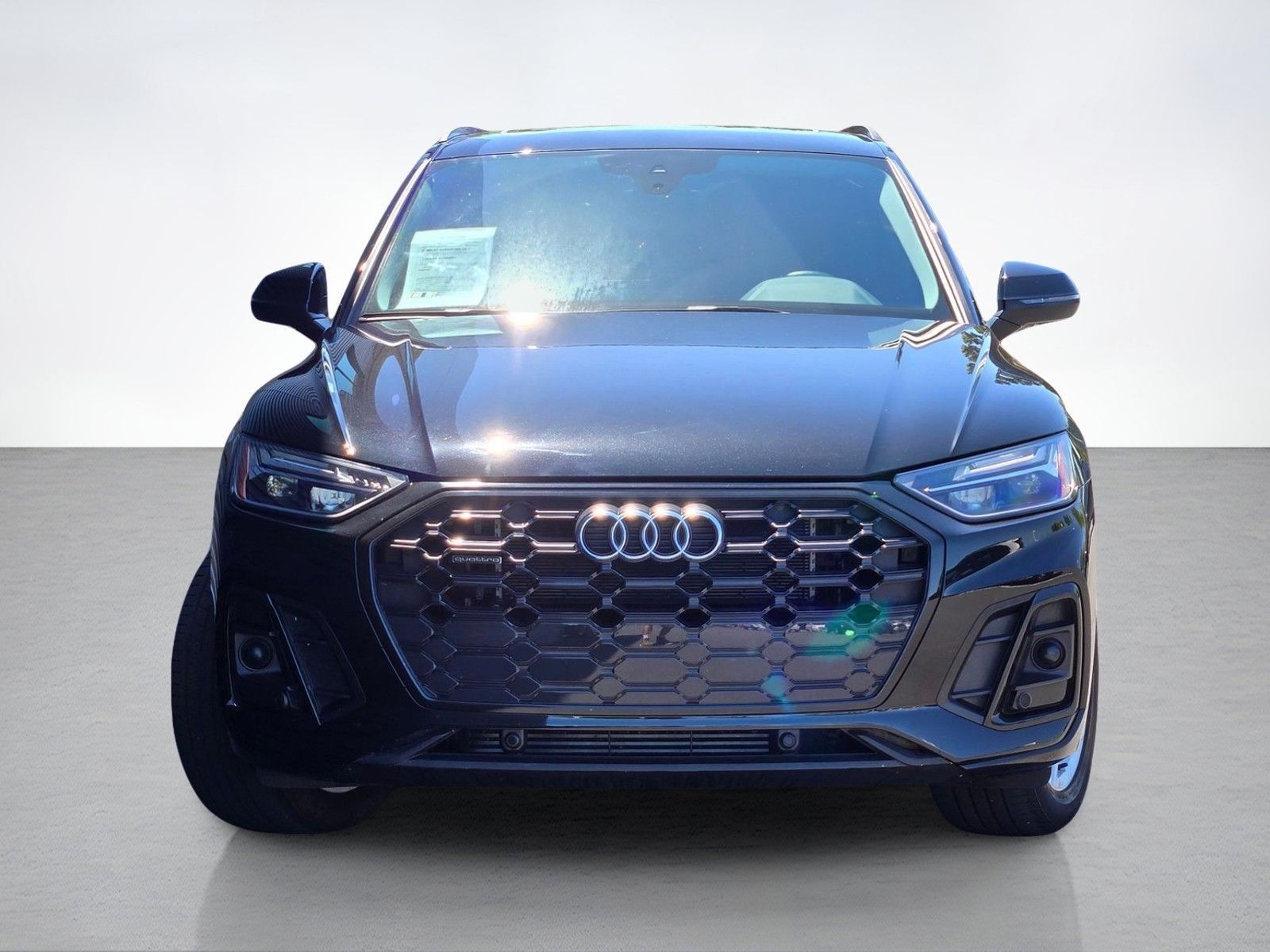 2023 Audi Q5 e 55 Premium — foto completa 2 de 45