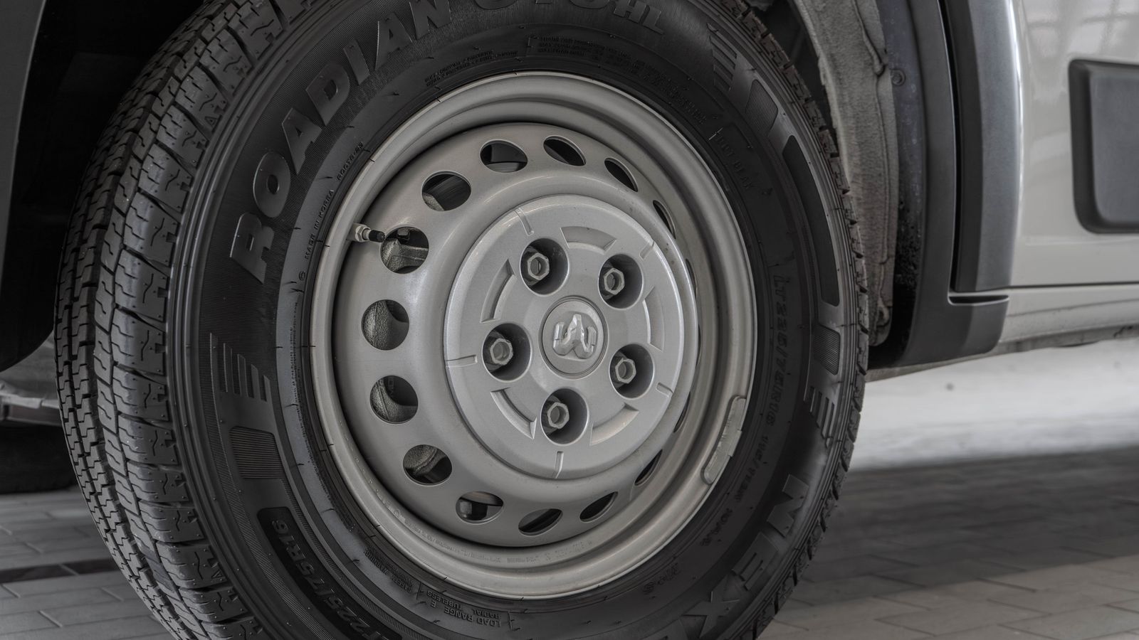 2024 Ram ProMaster 3500 High Roof — foto completa 34 de 37