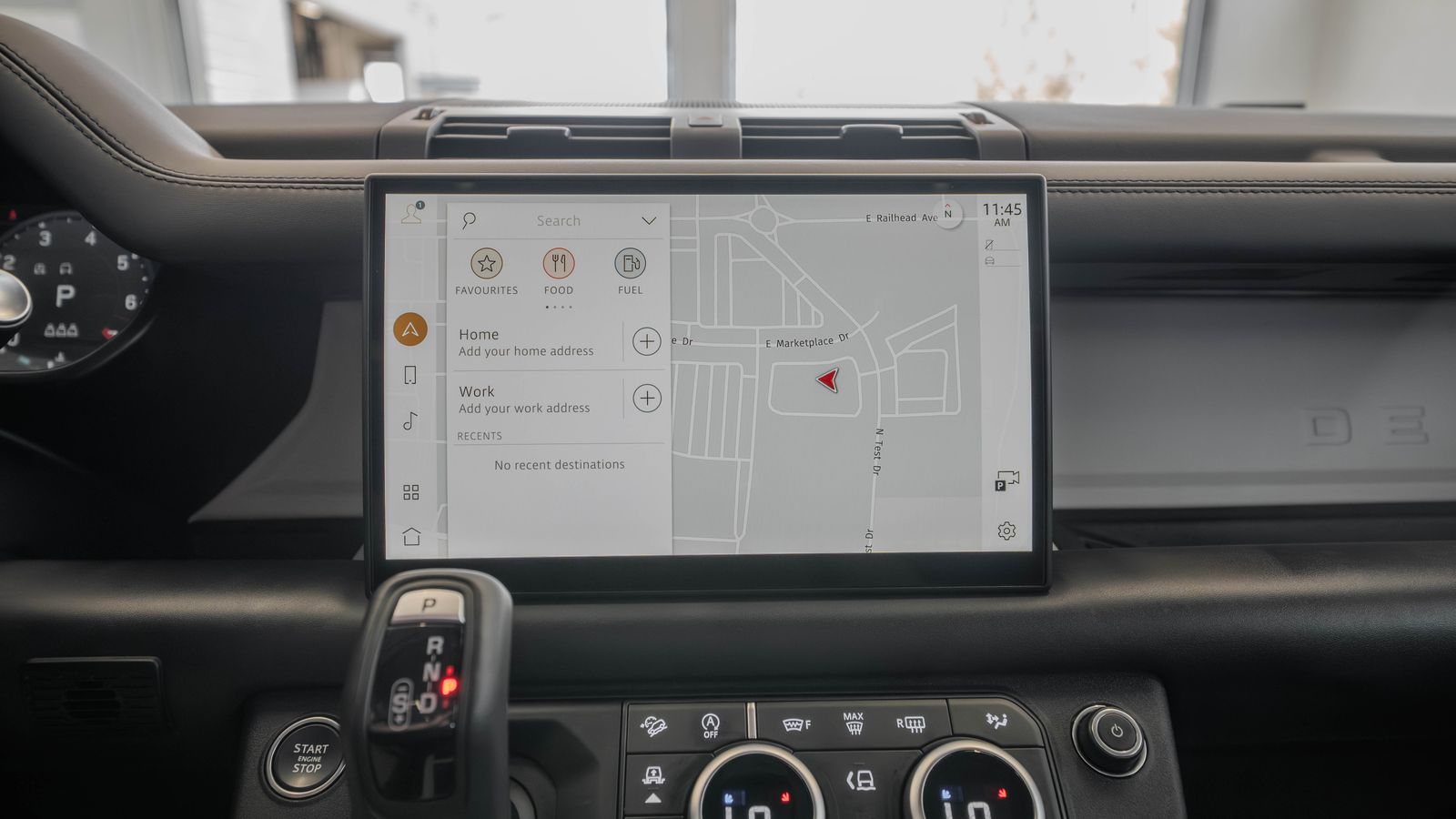 2025 Land Rover Defender 90 S — foto completa 20 de 33