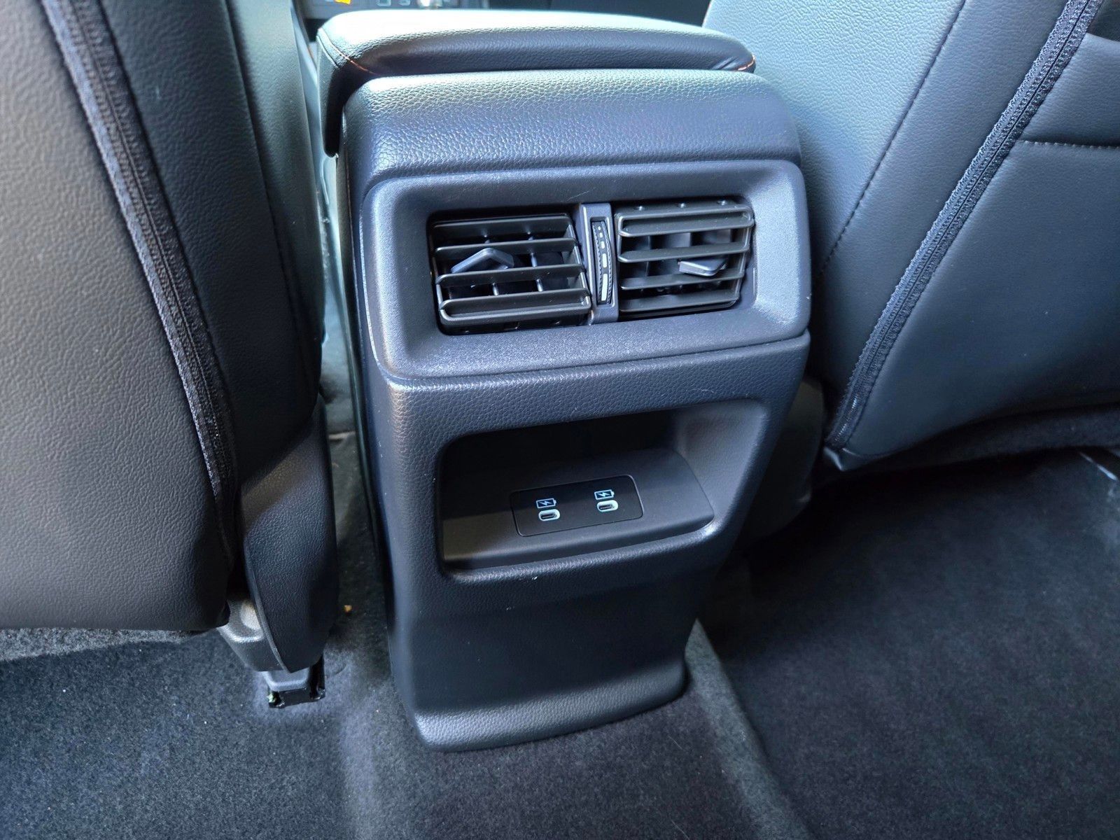 2025 Honda CR-V Hybrid Sport-L — foto completa 12 de 28