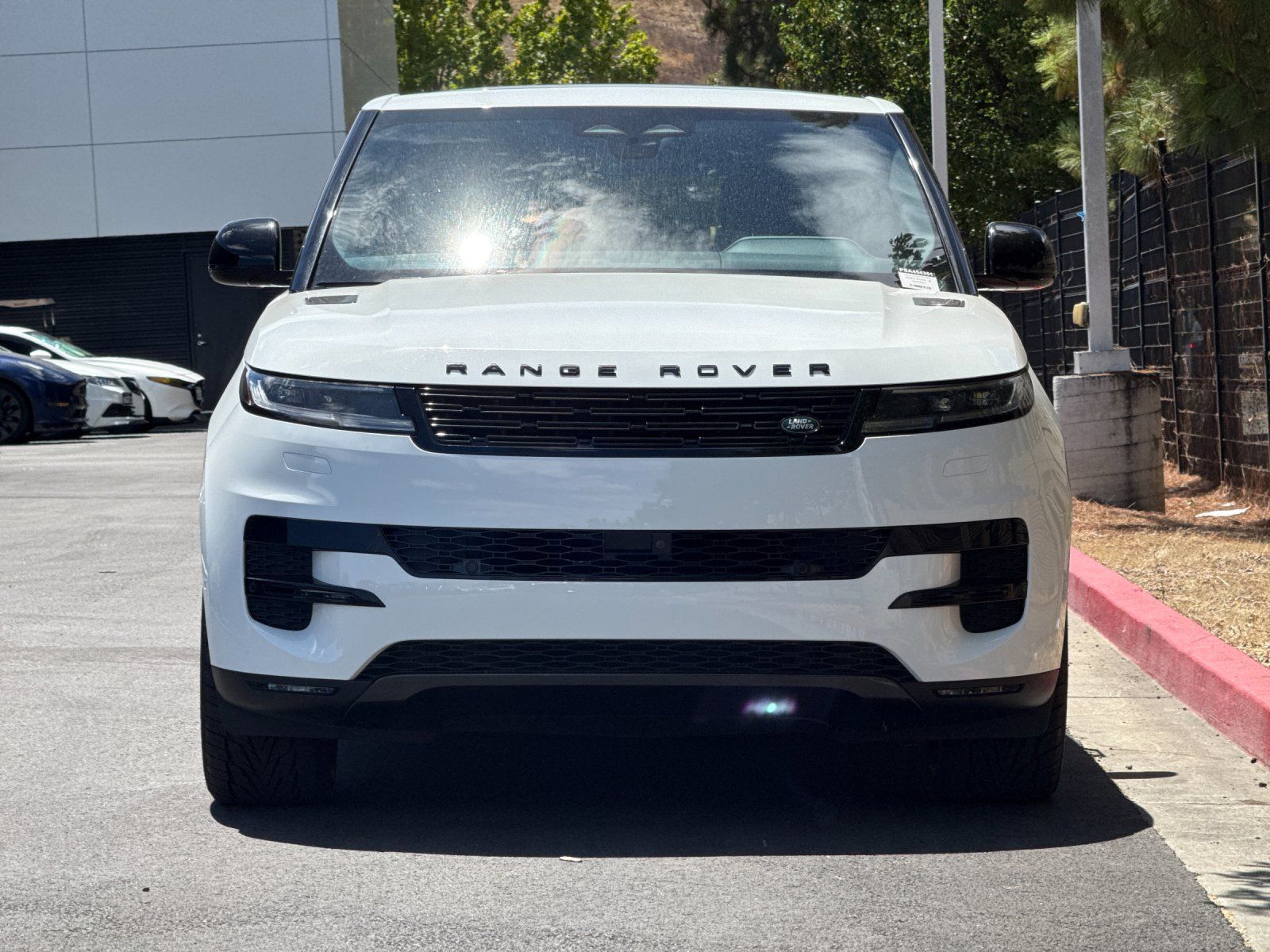 2025 Land Rover Range Rover Sport SE — foto completa 8 de 29