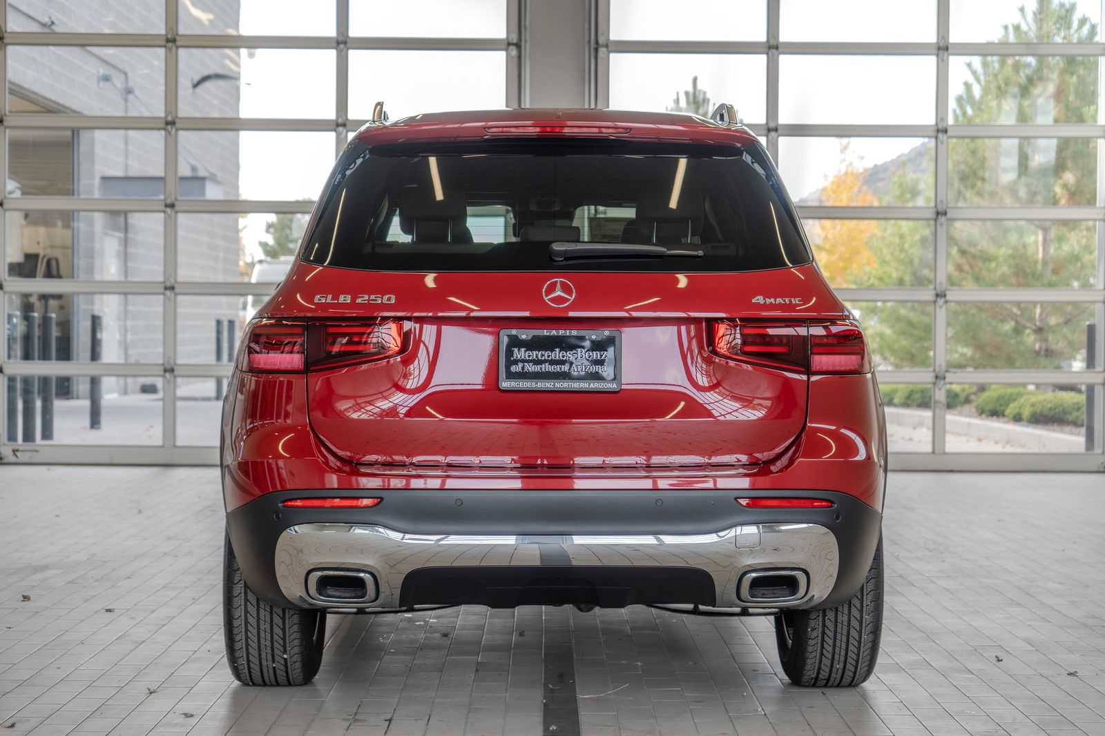 2026 Mercedes-Benz GLB GLB 250 — foto completa 14 de 36