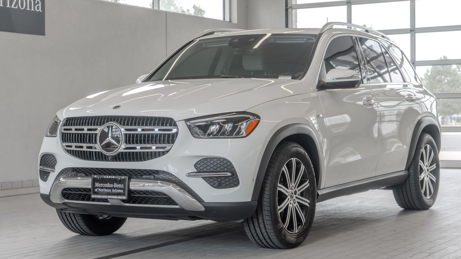 2025 Mercedes-Benz GLE GLE 450e — foto completa 24 de 34