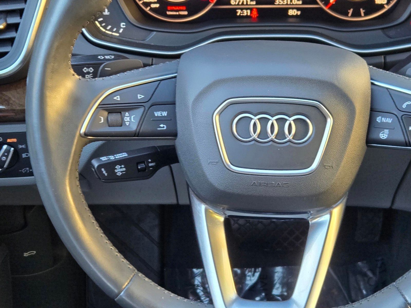 2020 Audi Q5 45 Prestige — foto completa 16 de 28