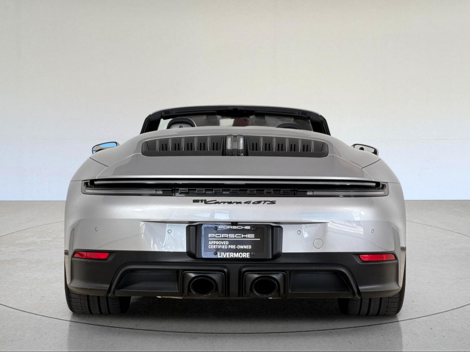 2025 Porsche 911 Carrera 4 GTS — full photo 7 of 29