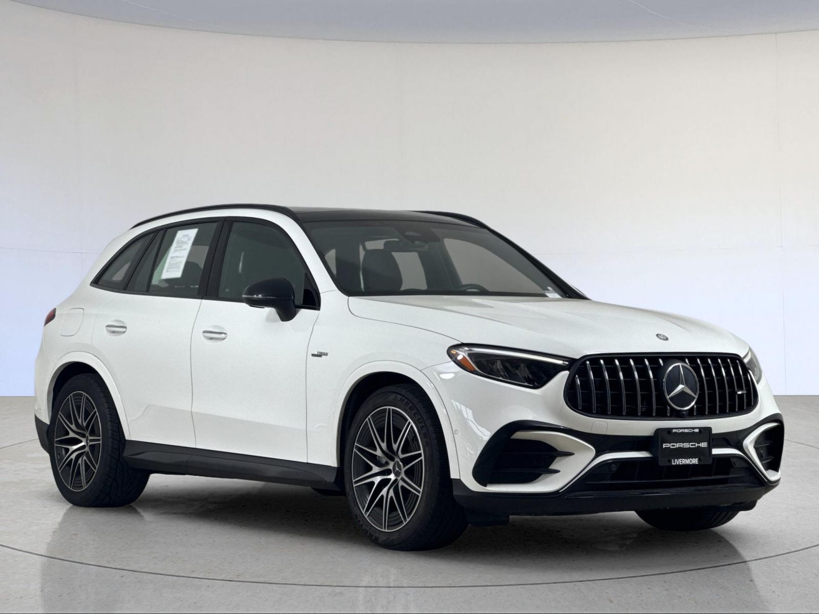 2025 Mercedes-Benz GLC GLC 43 AMG® — full photo 10 of 28
