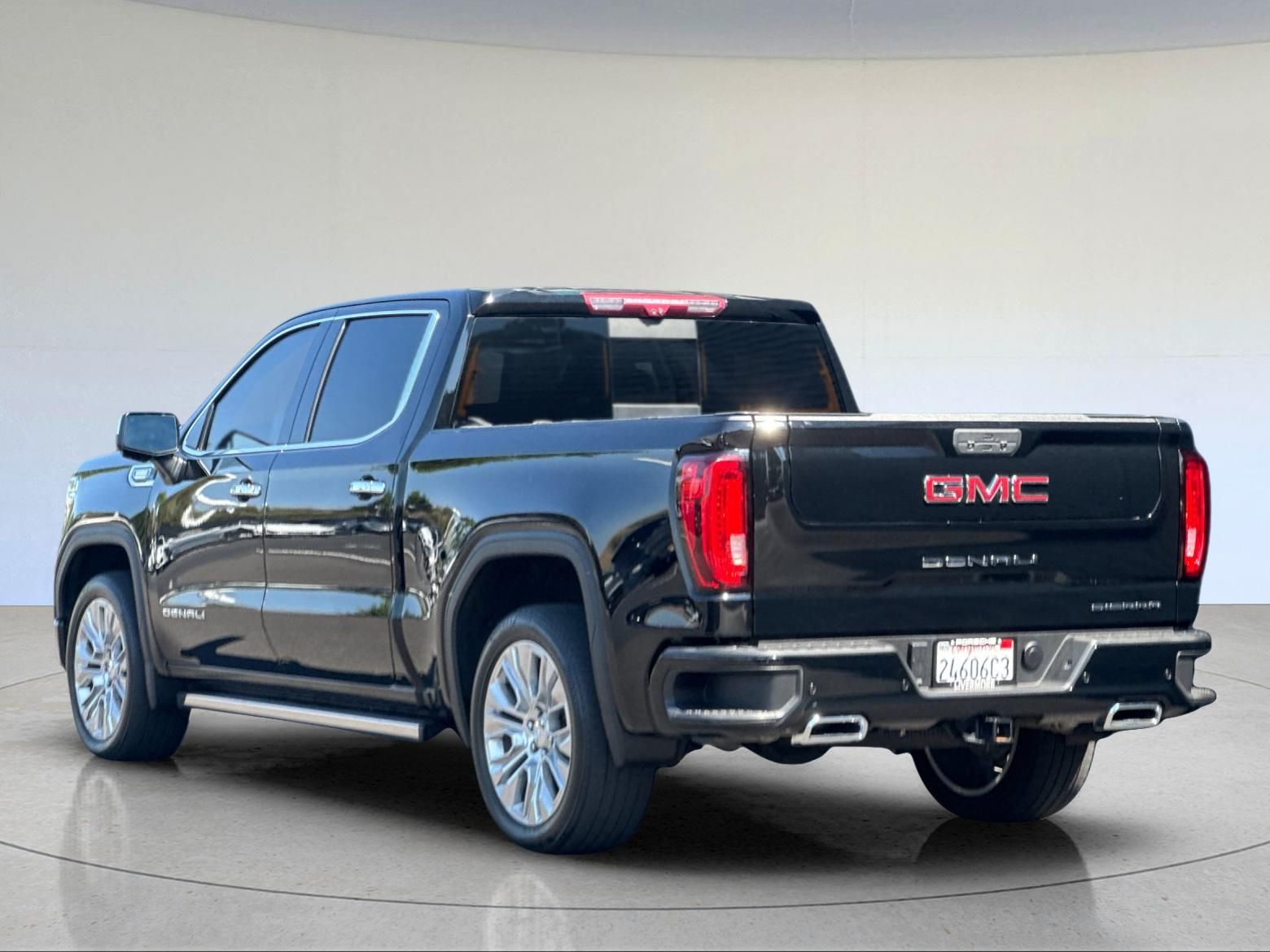 2021 GMC Sierra 1500 Denali — full photo 4 of 29