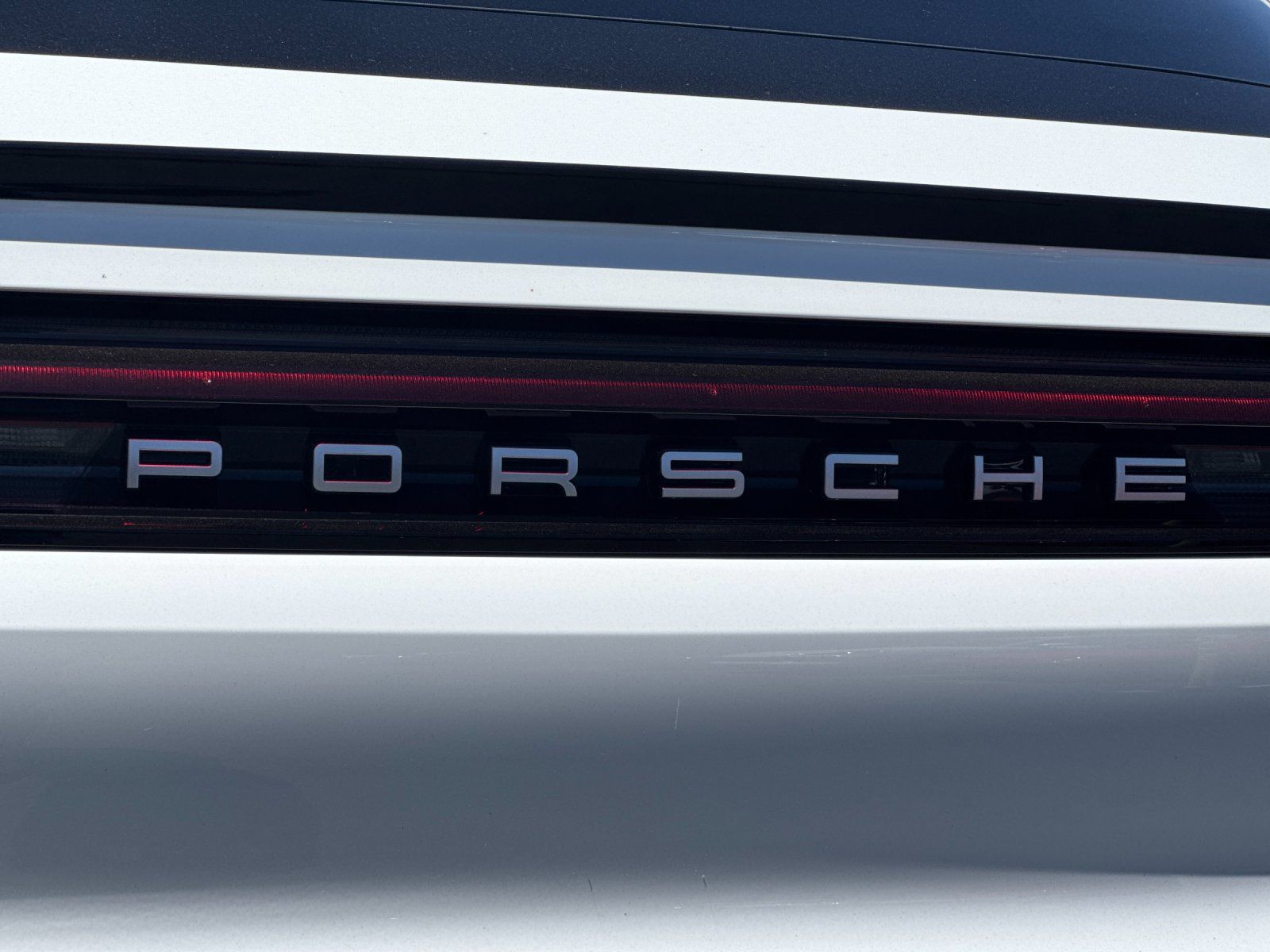 2026 Porsche Cayenne Coupe Base — full photo 28 of 29