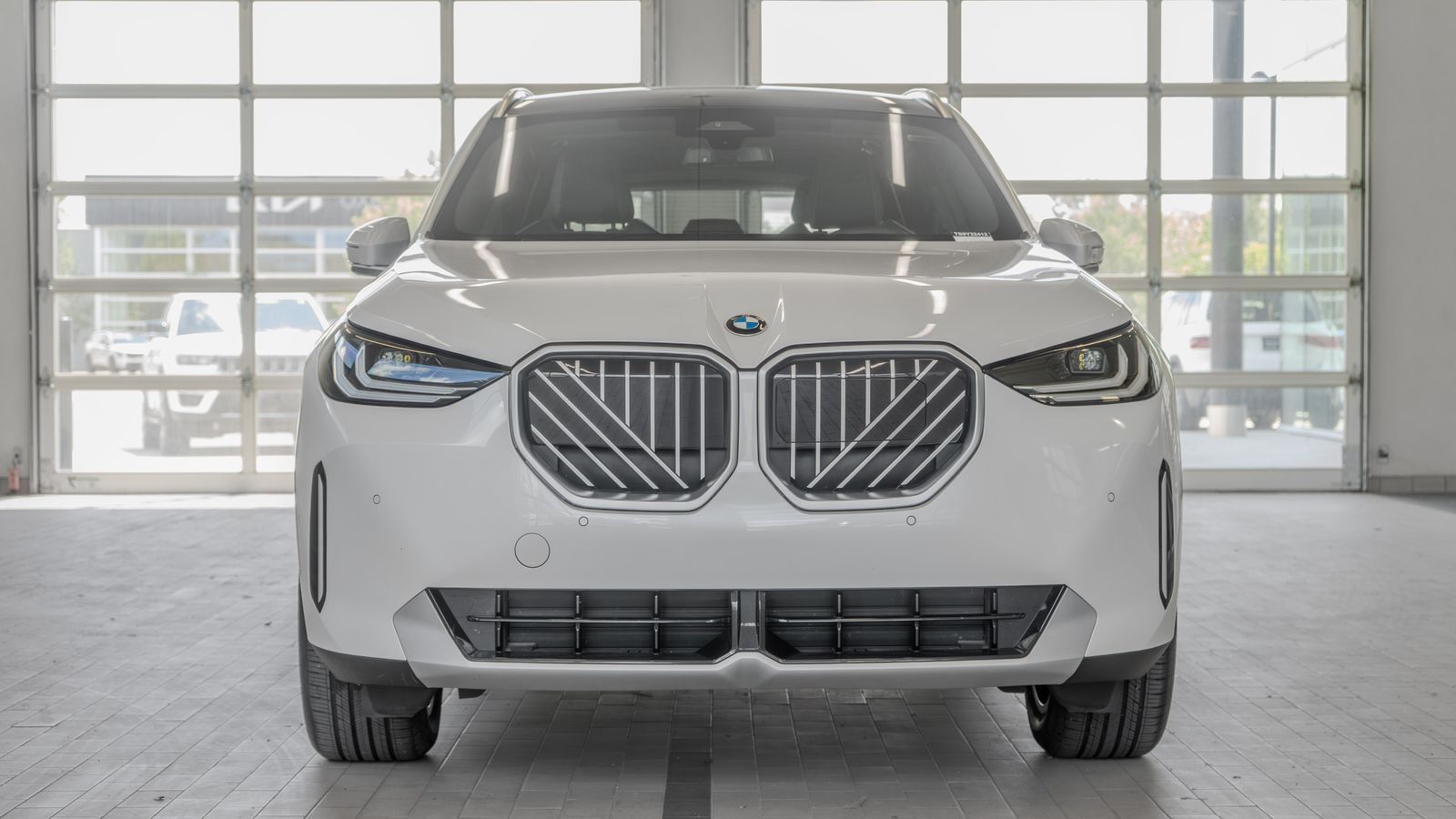 2025 BMW X3 30 xDrive — full photo 11 of 35