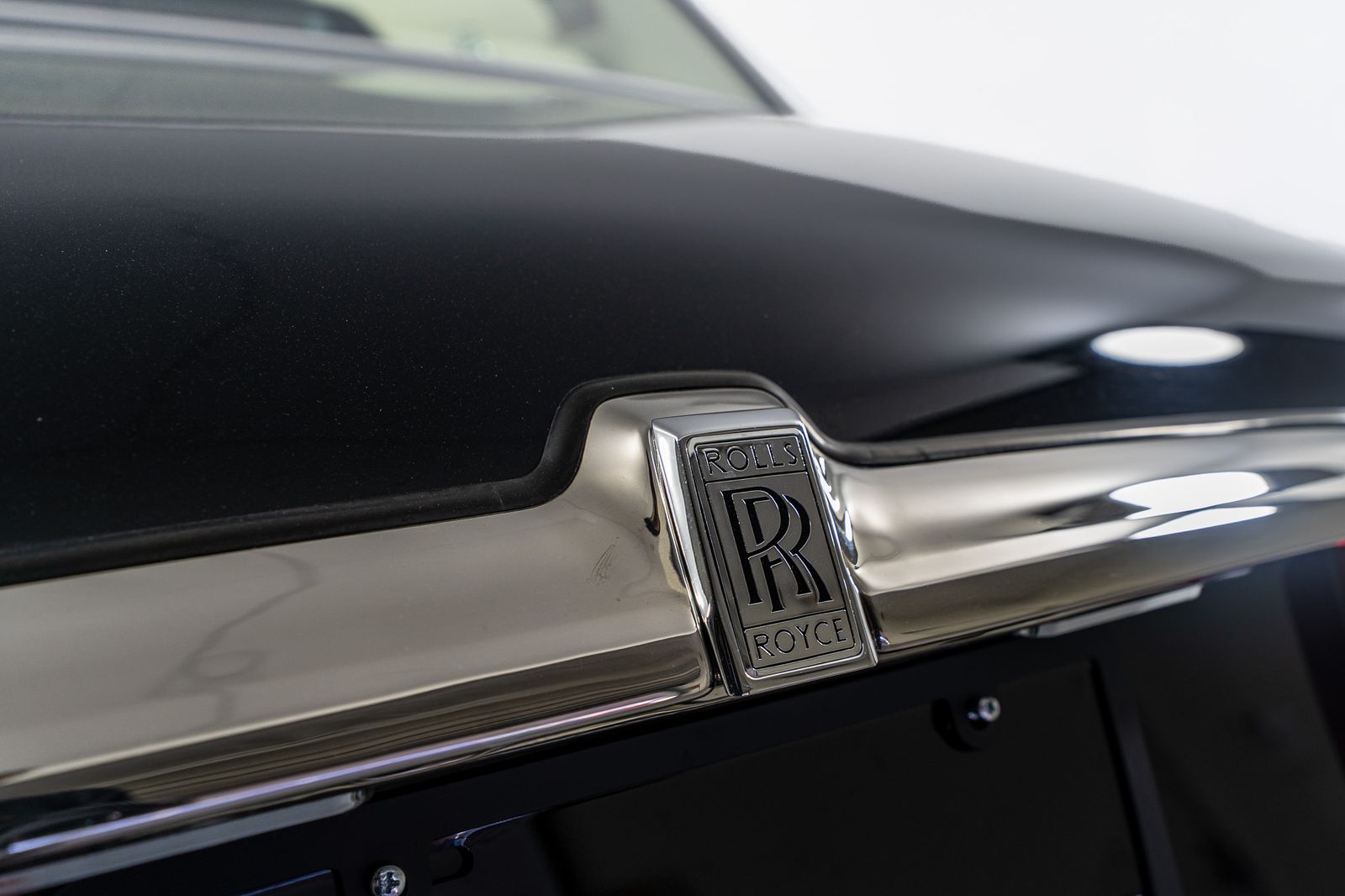 2002 Rolls-Royce Park Ward — foto completa 14 de 31