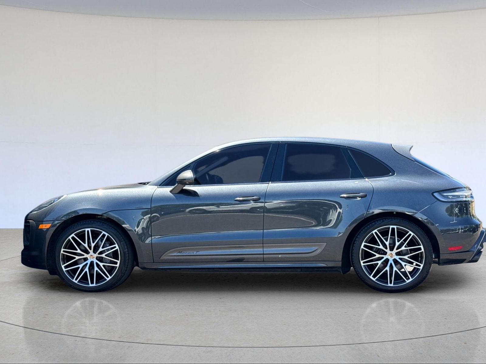 2023 Porsche Macan T — foto completa 3 de 29