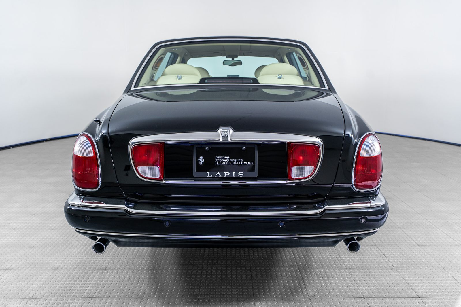 2002 Rolls-Royce Park Ward — foto completa 7 de 31