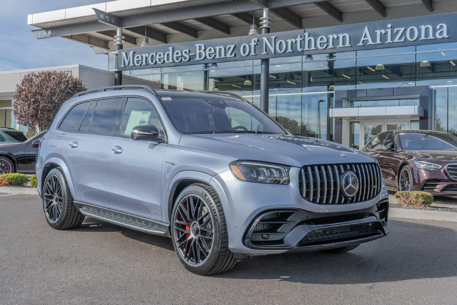 2026 Mercedes-Benz GLS GLS 63 AMG® — foto 1 de 36