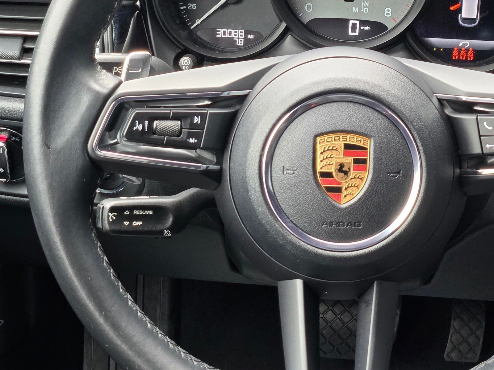2022 Porsche Macan S — full photo 15 of 45