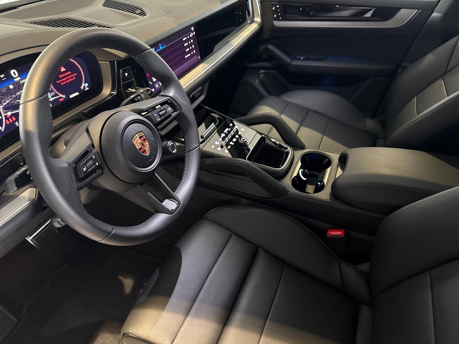 2026 Porsche Cayenne S — full photo 4 of 29