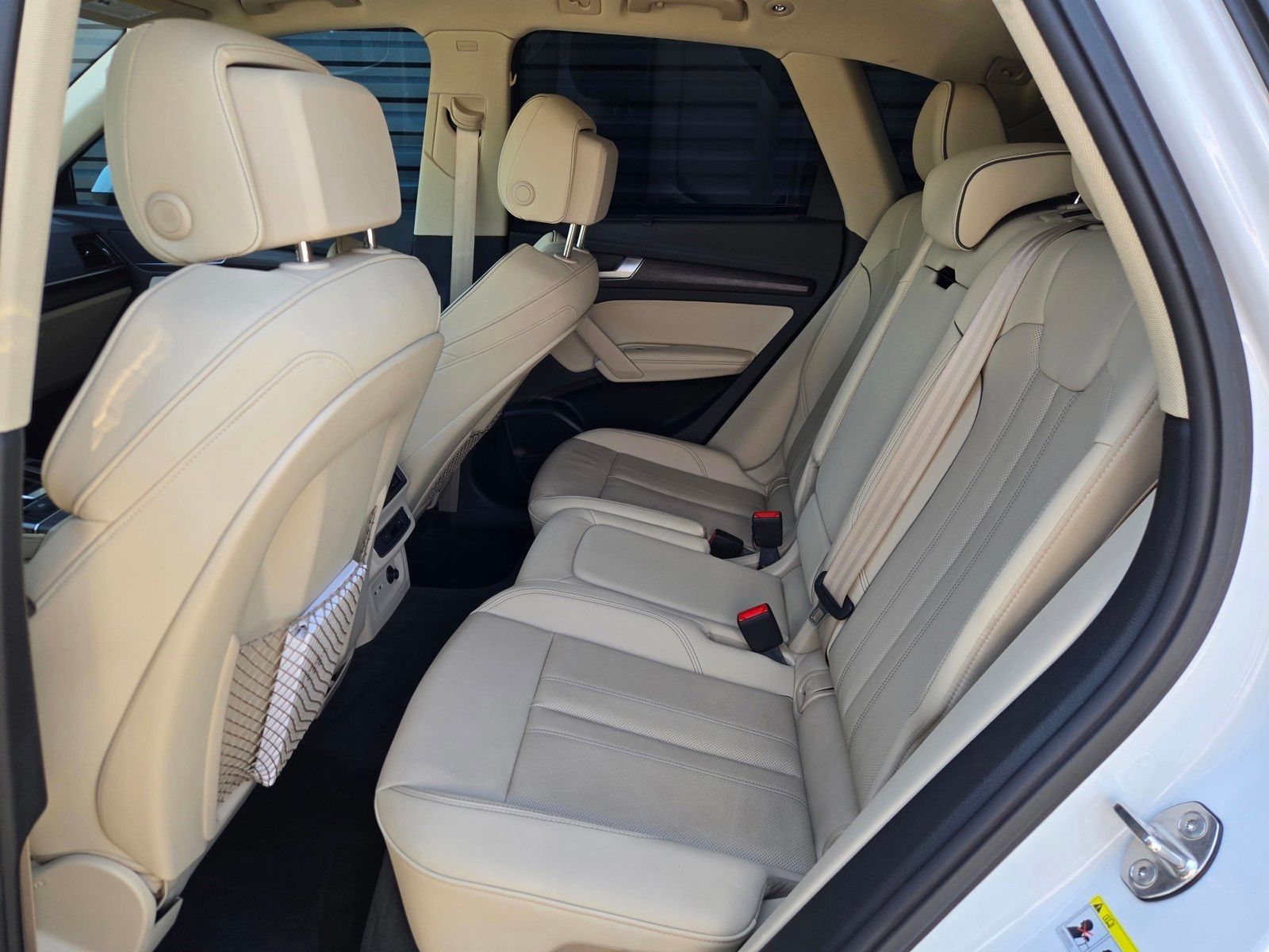 2023 Audi Q5 e 55 Premium Plus — foto completa 10 de 45