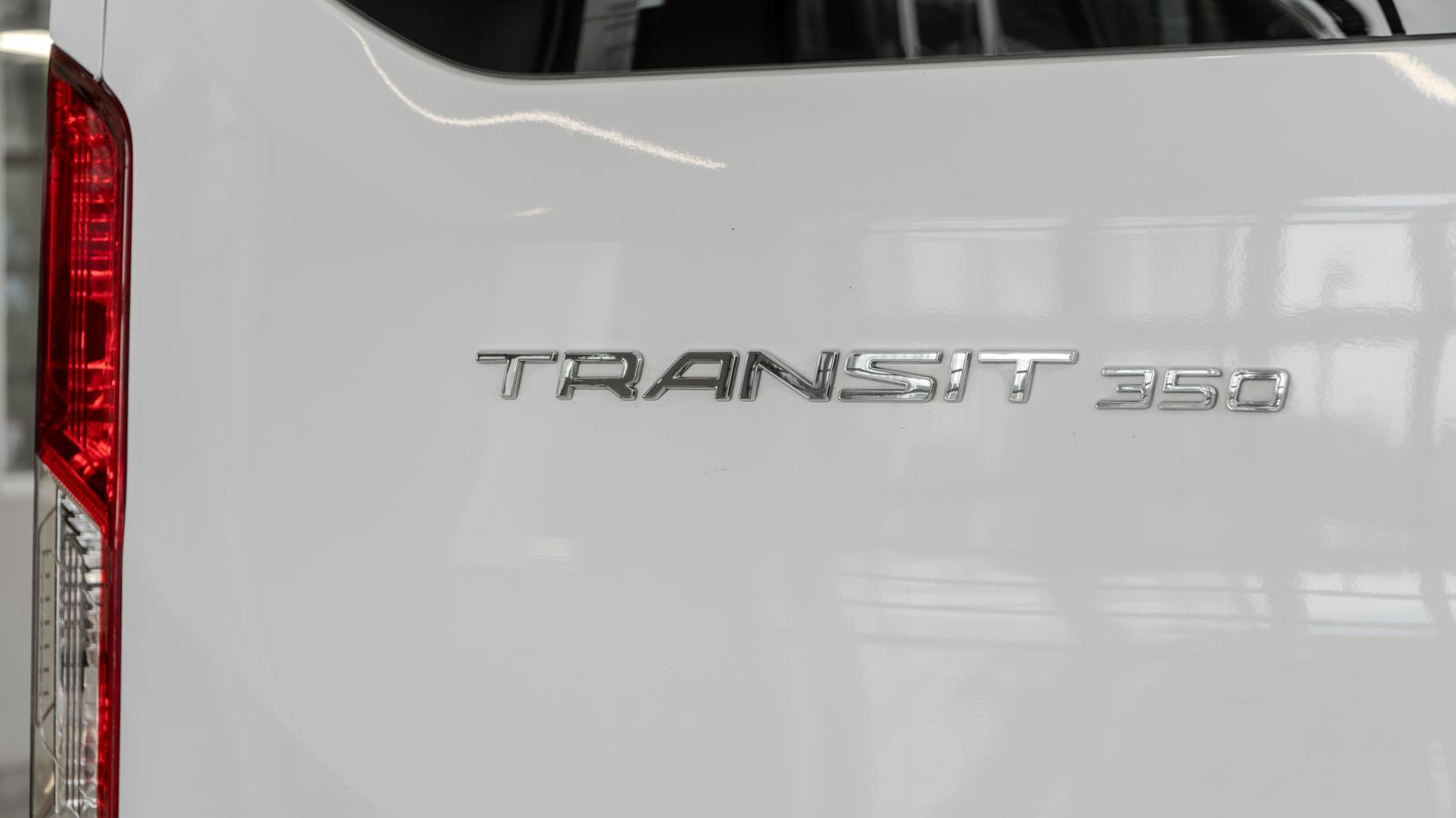 2024 Ford Transit-350 XLT — full photo 22 of 35