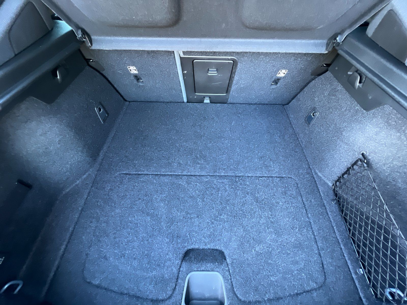 2022 Polestar 2 Long Range Dual Motor — foto completa 15 de 29