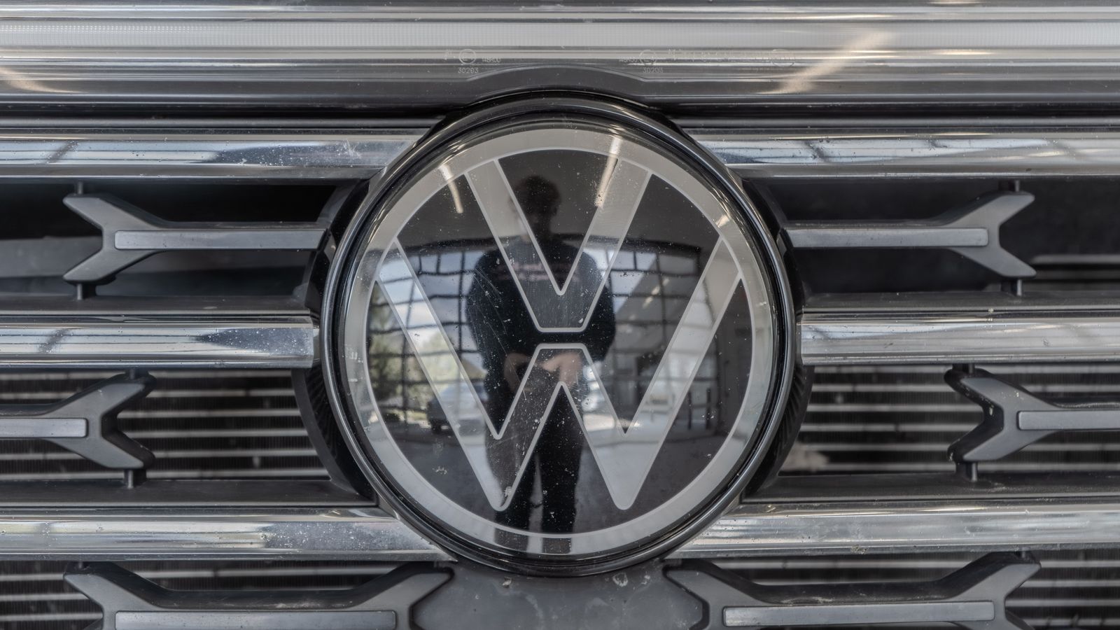 2024 Volkswagen Atlas 2.0T SE w/Technology — foto completa 5 de 35
