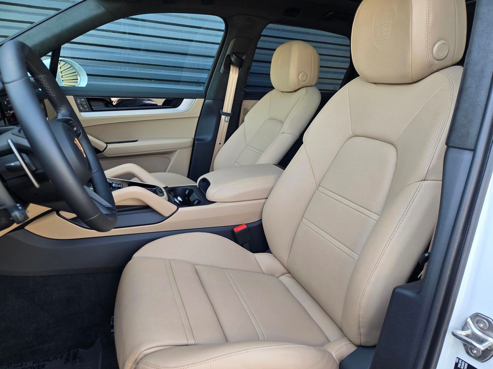 2026 Porsche Cayenne GTS — foto completa 5 de 27
