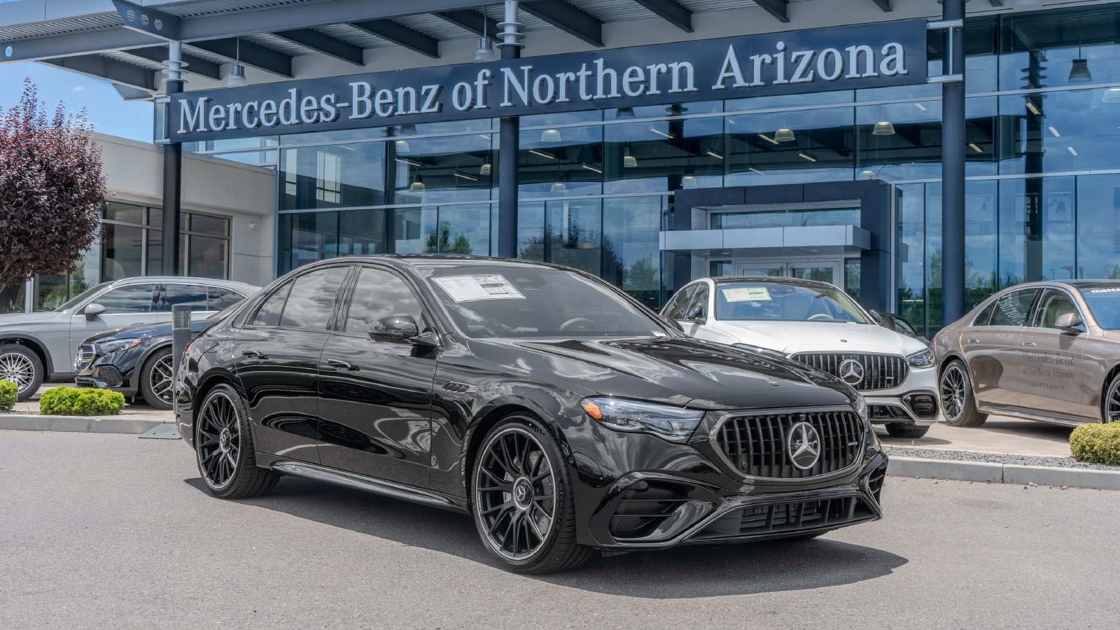 2026 Mercedes-Benz E-Class E 53 AMG® — foto 1 de 36