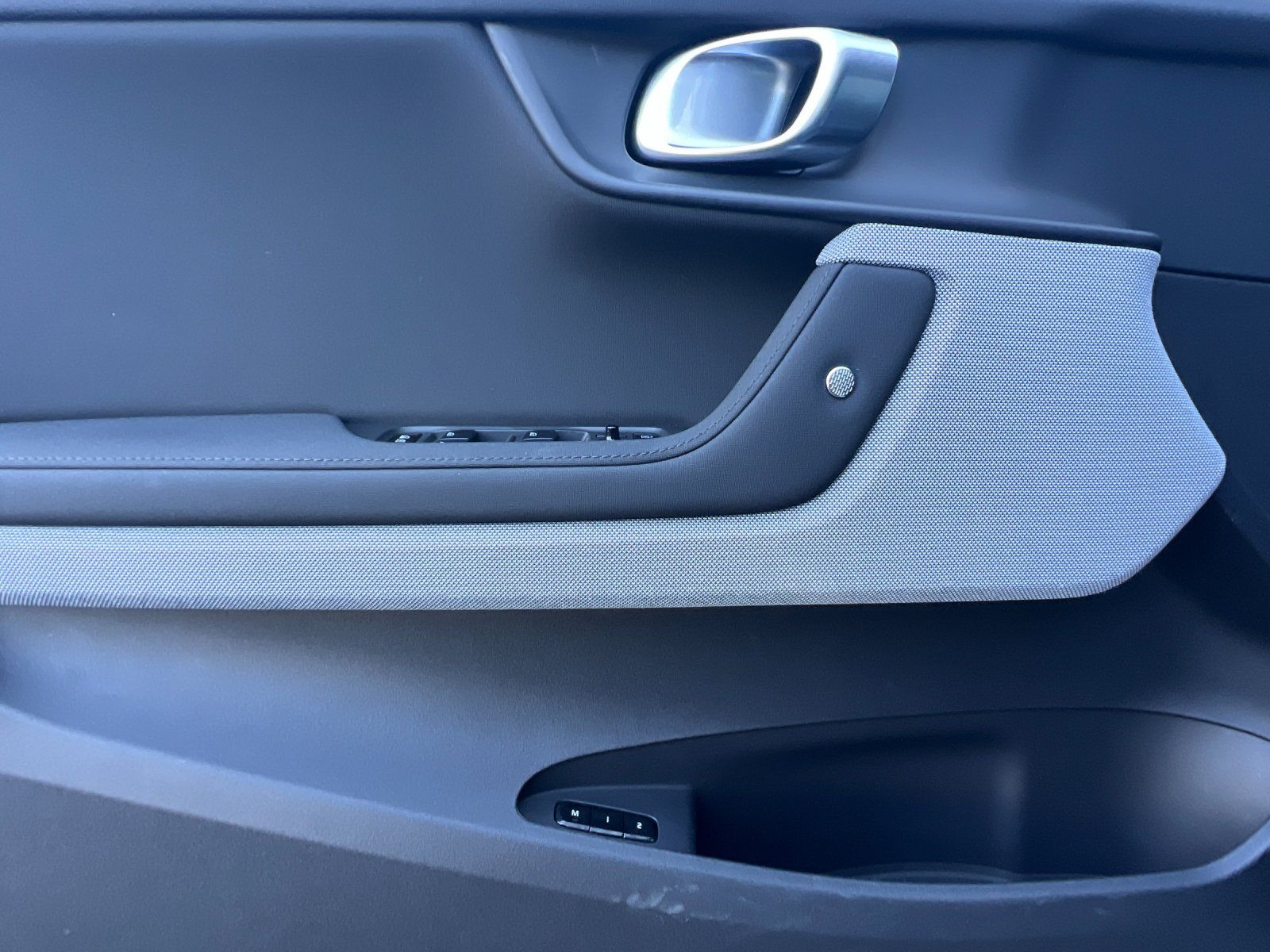 2022 Polestar 2 Long Range Dual Motor — foto completa 11 de 29