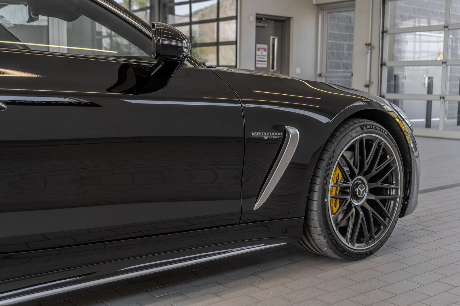2025 Mercedes-Benz AMG® GT 63 Base — full photo 27 of 32