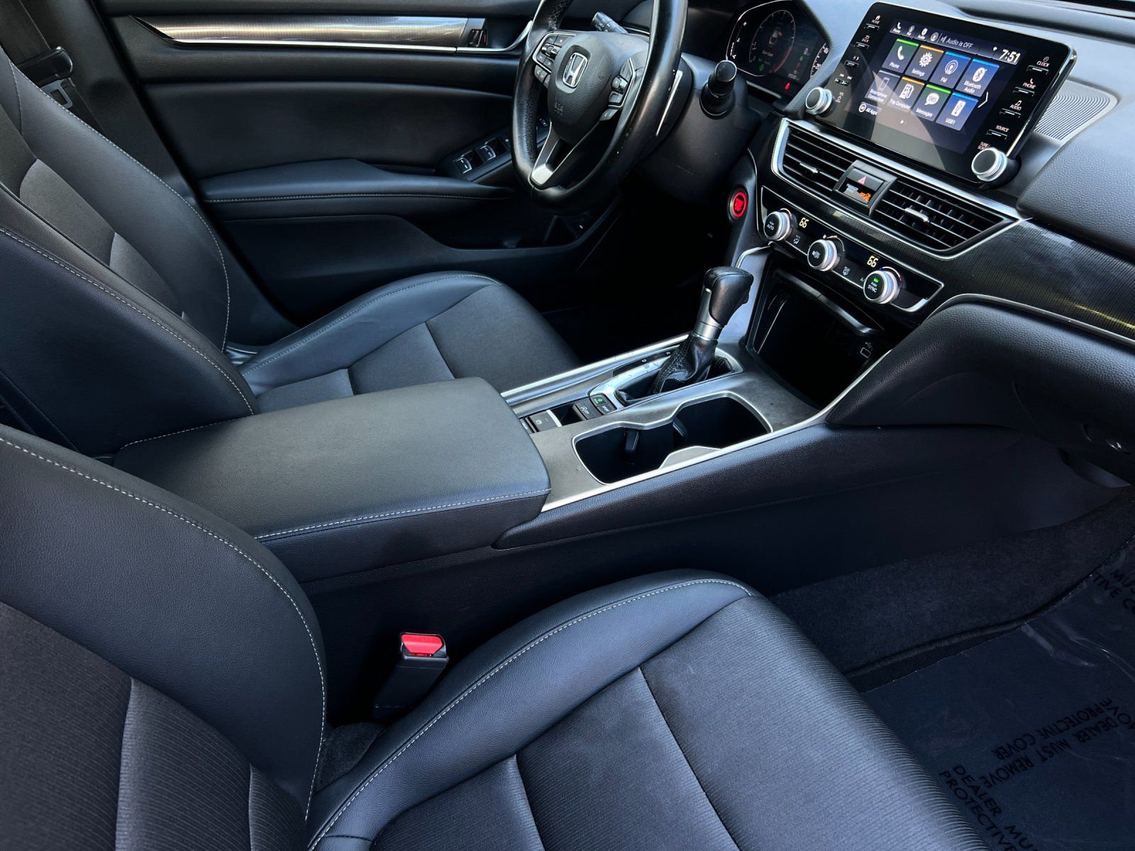 2022 Honda Accord Sport — foto completa 14 de 26