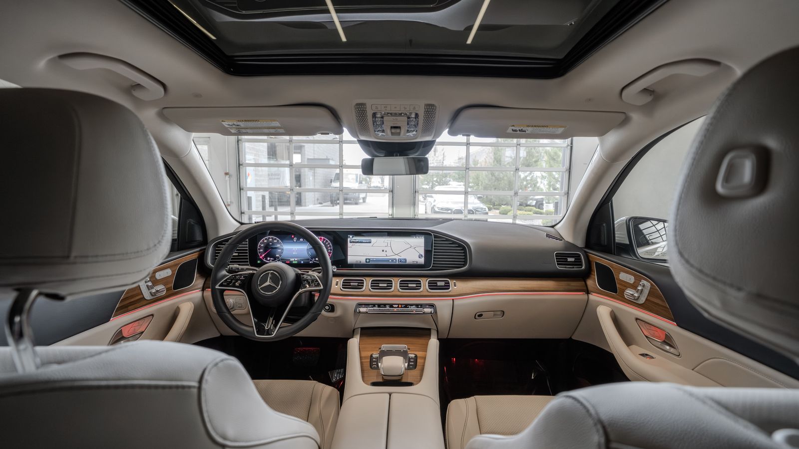 2025 Mercedes-Benz GLE GLE 450e — foto completa 26 de 34